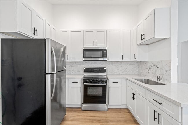 Photo - 911 Knight St Unit D