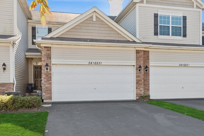 Photo - 34W685 Roosevelt Ave