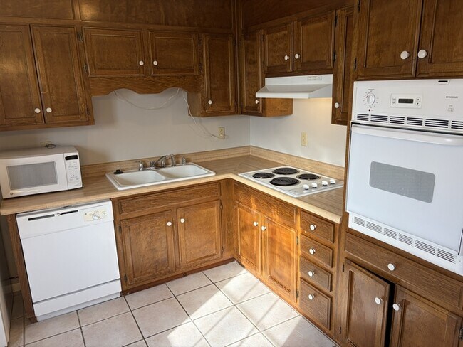 Photo - 13928 Hurstland Dr SW