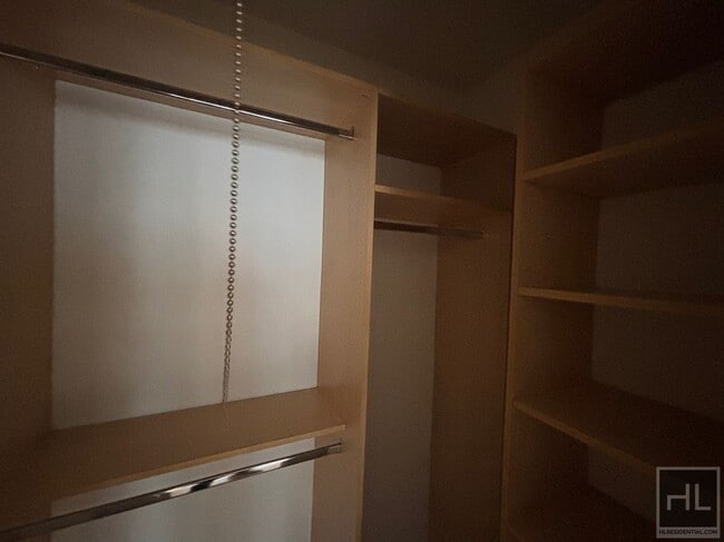 Photo - Fourth Avenue Unidad 17P