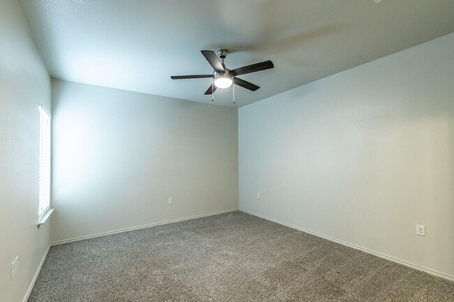 Photo - 1136 N 7th St