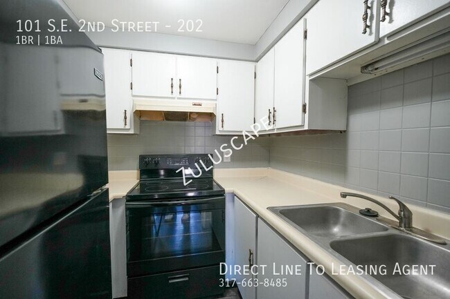 Photo - 101 SE 2nd St Unit 202