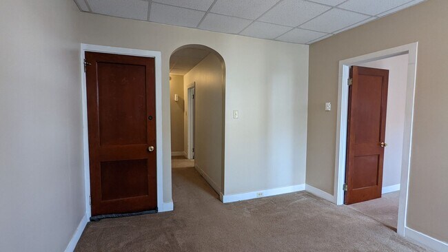 Photo - 1614 W Market St Unit 1614 W MARKET ST- 3F