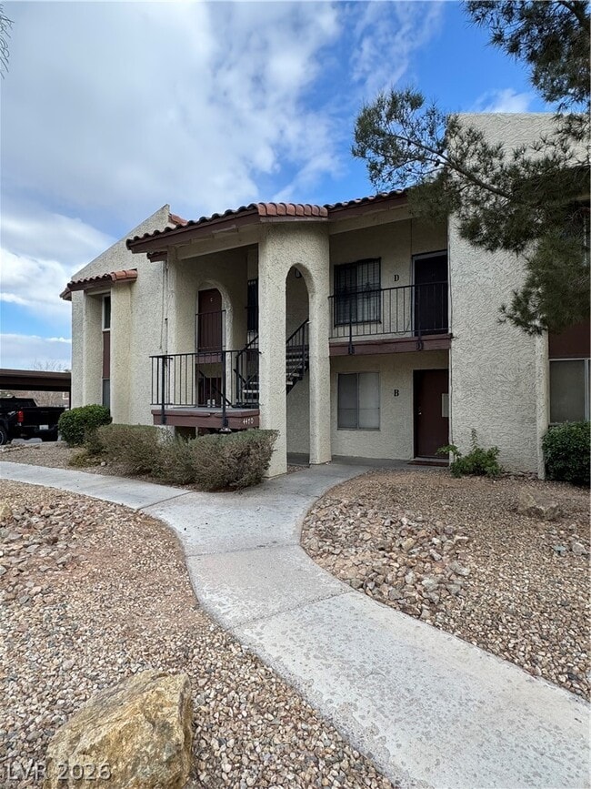 Building Photo - 4470 Rich Dr Unit C