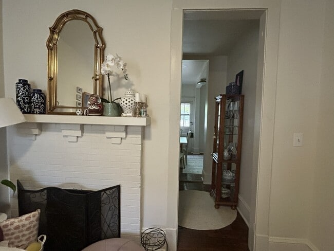 Photo - 216 Dexter Pl