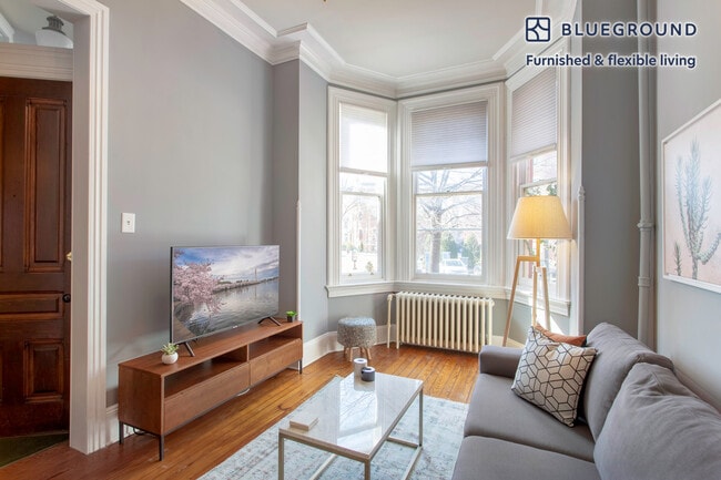 Photo - 1503 Vermont Ave NW Unidad SI FL1-ID24