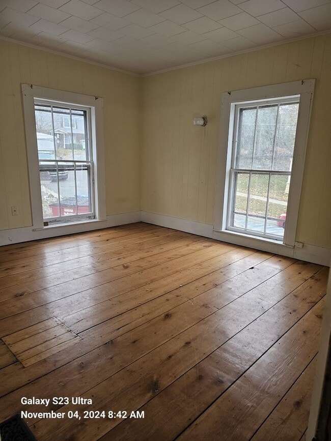 Building Photo - 171 3rd St Unit 3 Rental