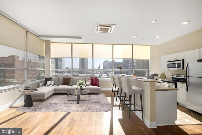 Photo - 2026 Market St Unit 814