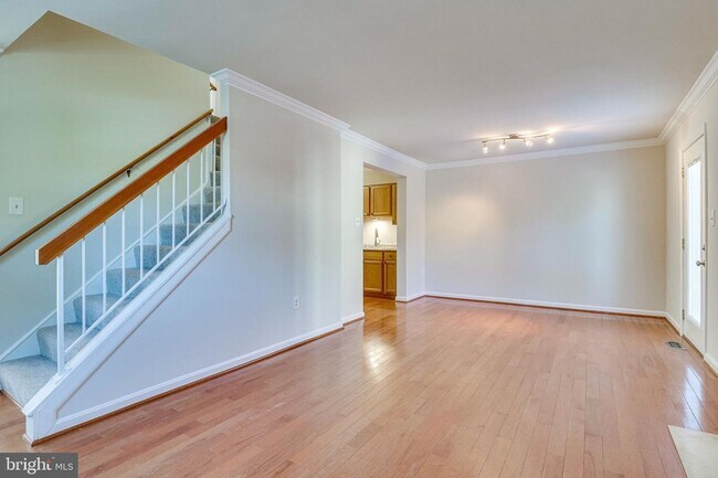 3000 Winter Pine Ct