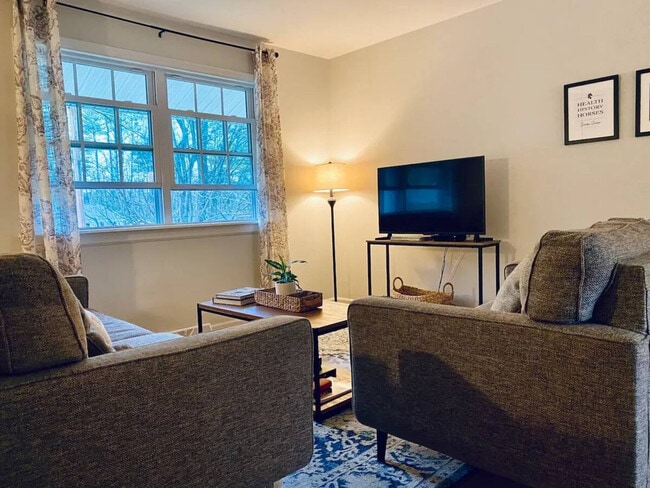 Photo - 19 Curt Blvd Unit ID1302145P