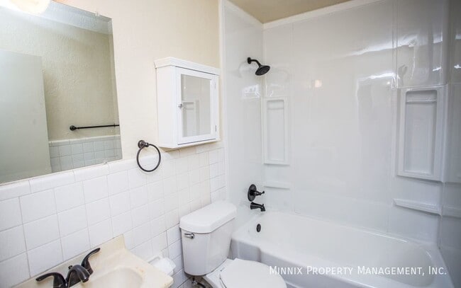 Photo - 2113 S Loop 289