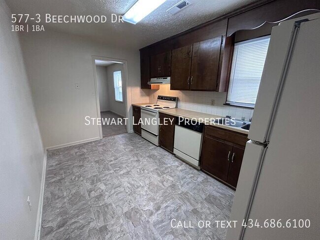 Photo - 577 Beechwood Dr