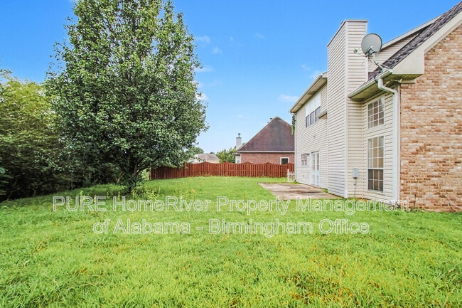 Building Photo - 963 Old Cahaba Dr