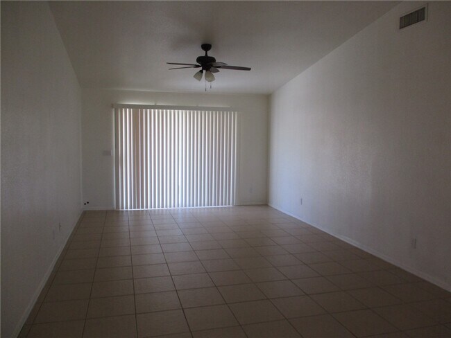 Photo - 5543 Clubhouse Ct