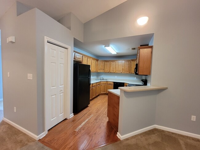 Photo - 1659 Quazar Rd