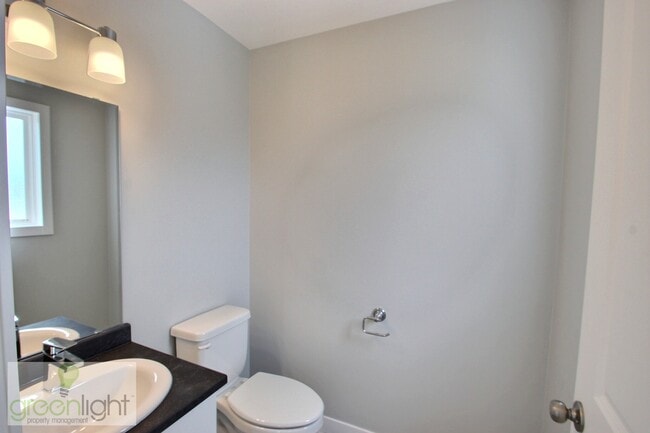Photo - 403 Rue Damien