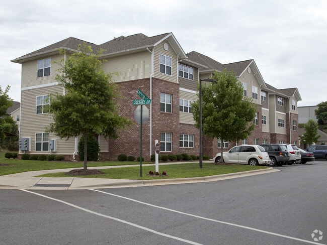 Photo - Greylin Ridge Apartments