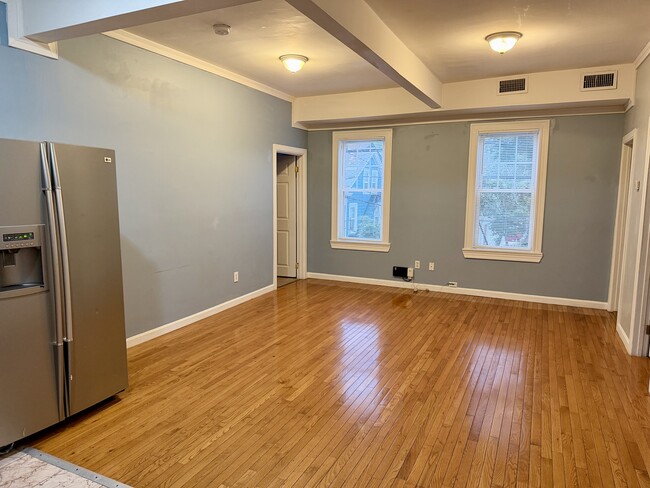 Building Photo - 3 Cargill St Unit 2