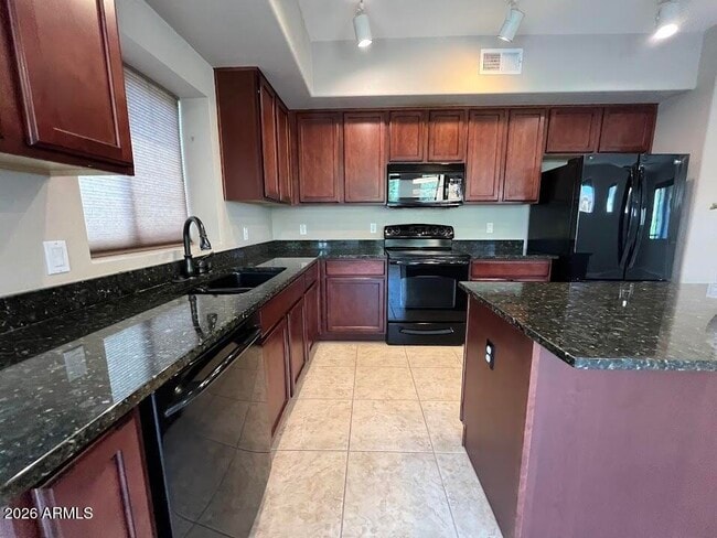 Photo - 2150 W Alameda Dr