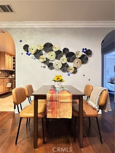 Photo - 200 S Lotus Ave