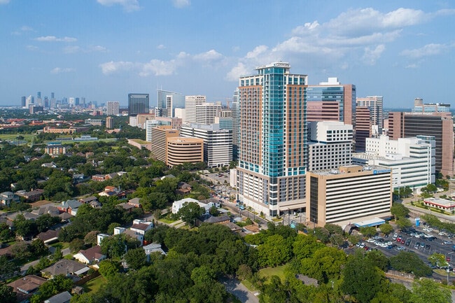 Photo - 1800 Southgate Blvd Unidad ID1359165P