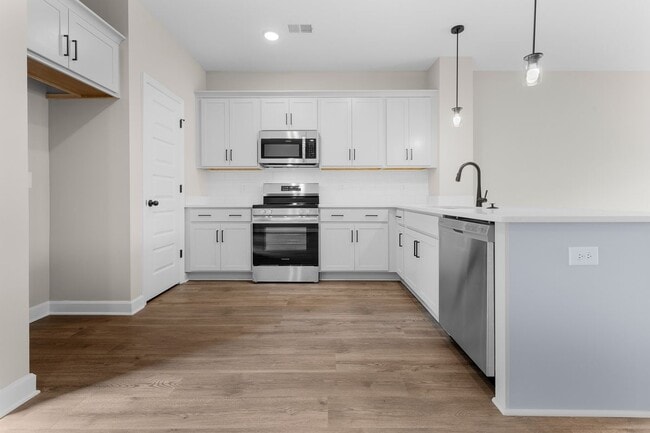 Photo - 217 Holywell Dr