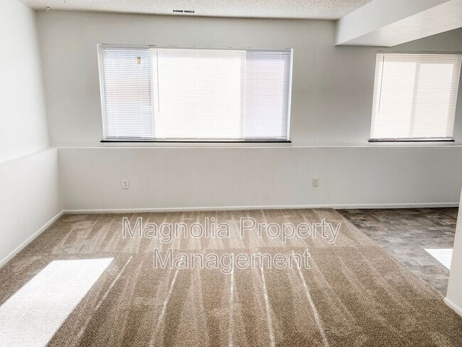 5545 Bowden Loop Unit D