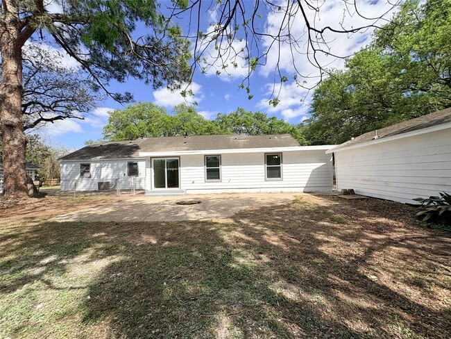 Photo - 3206 Avenue K