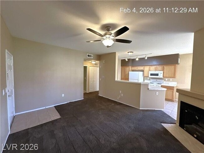 Photo - 1ST FLOOR UNIT IN POPULAR SILVERADO RANCH COMMUNITY!