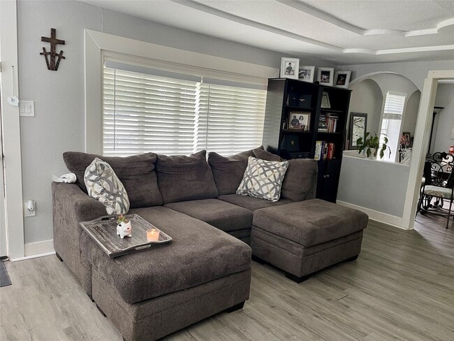 Photo - 500 N 8th St