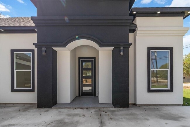 Photo - 103 Kawainui Ln