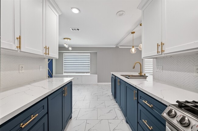 Photo - 19451 Spanish Needle Dr