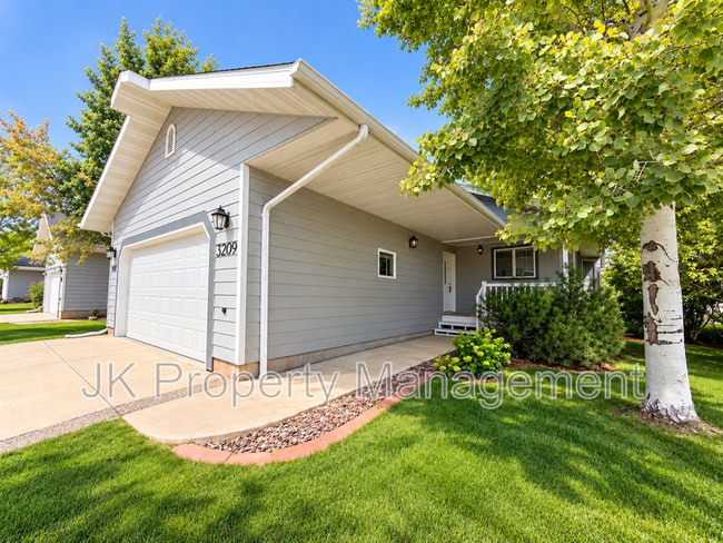 Photo - 3209 Wild Rose Ln