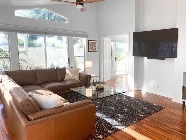 Photo - Available | The Pines - Furnished - 3 Bedr...