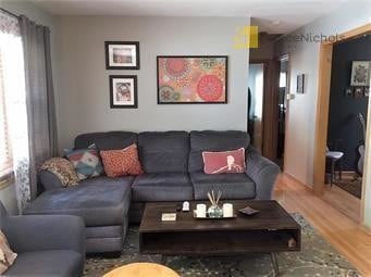 Photo - 9123 Washington St