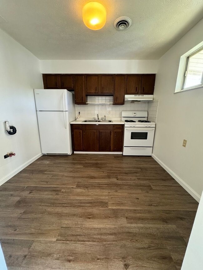 3505 Elm St Unit 20