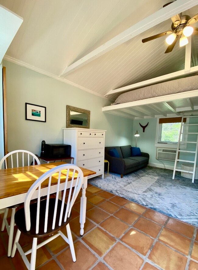 Photo - 1008 Starlight Dr