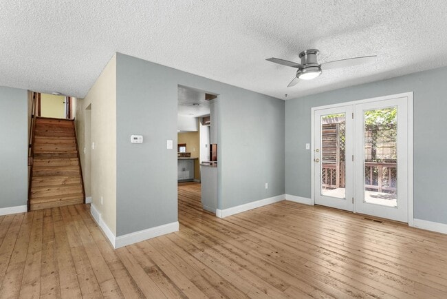 Photo - Available NOW! 3 Bedroom 1 Bath Beautiful Home in Arvada!