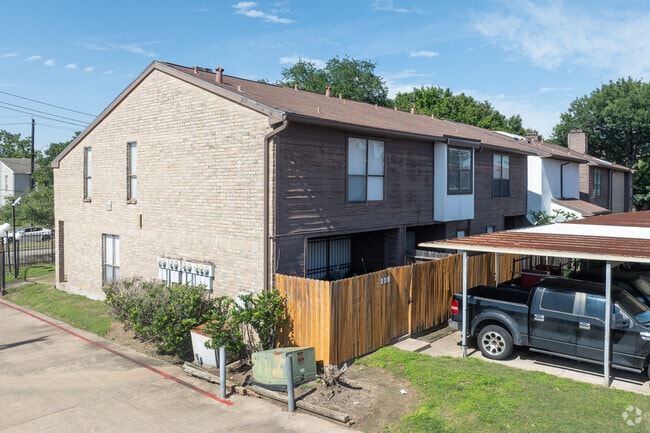 Primary - Fondren Crossing Apartments