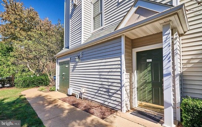 Photo - 12827 Fair Briar Ln