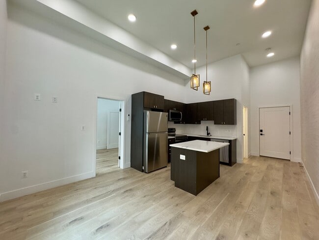 Photo - The Caroline