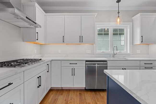 Photo - 22 Pleasant St