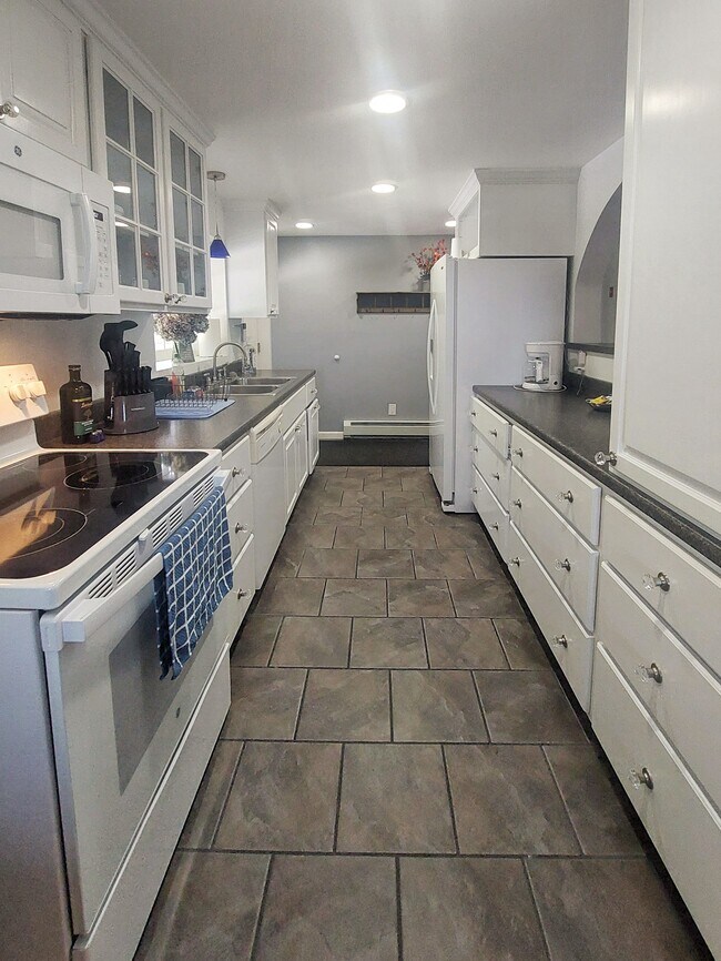 324 Voter Hill Rd Unit C