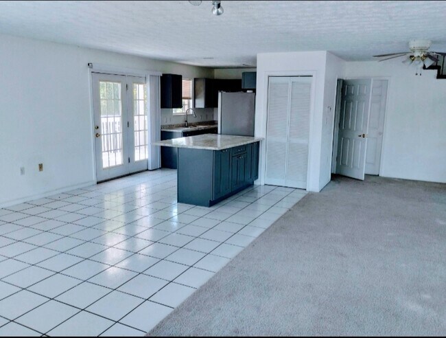 Photo - 1607 Meadow Spring Dr Unit 1