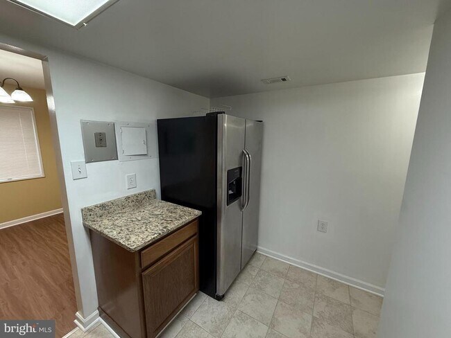 Photo - 1403 Northgate Square Unit 12B