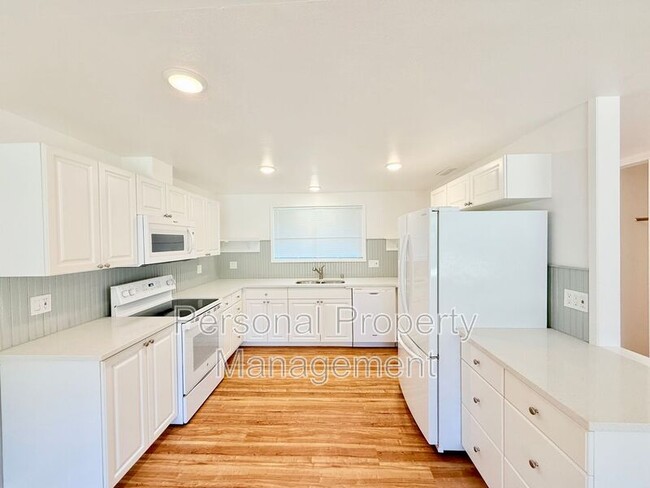 Photo - 15802 SE 14th St