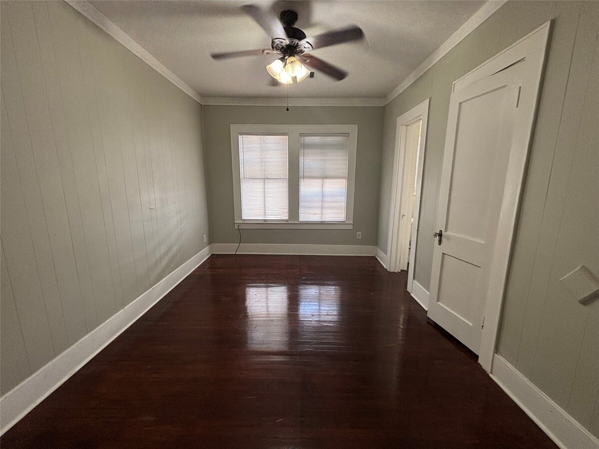 Photo - 2216 Avenue O 1/2