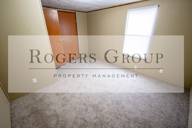 Photo - 519 Cedar Cove Rd