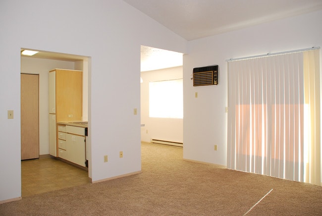Photo - SunView Apartments
