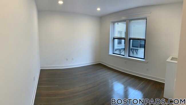 Photo - 11 Peterborough St Unidad 21
